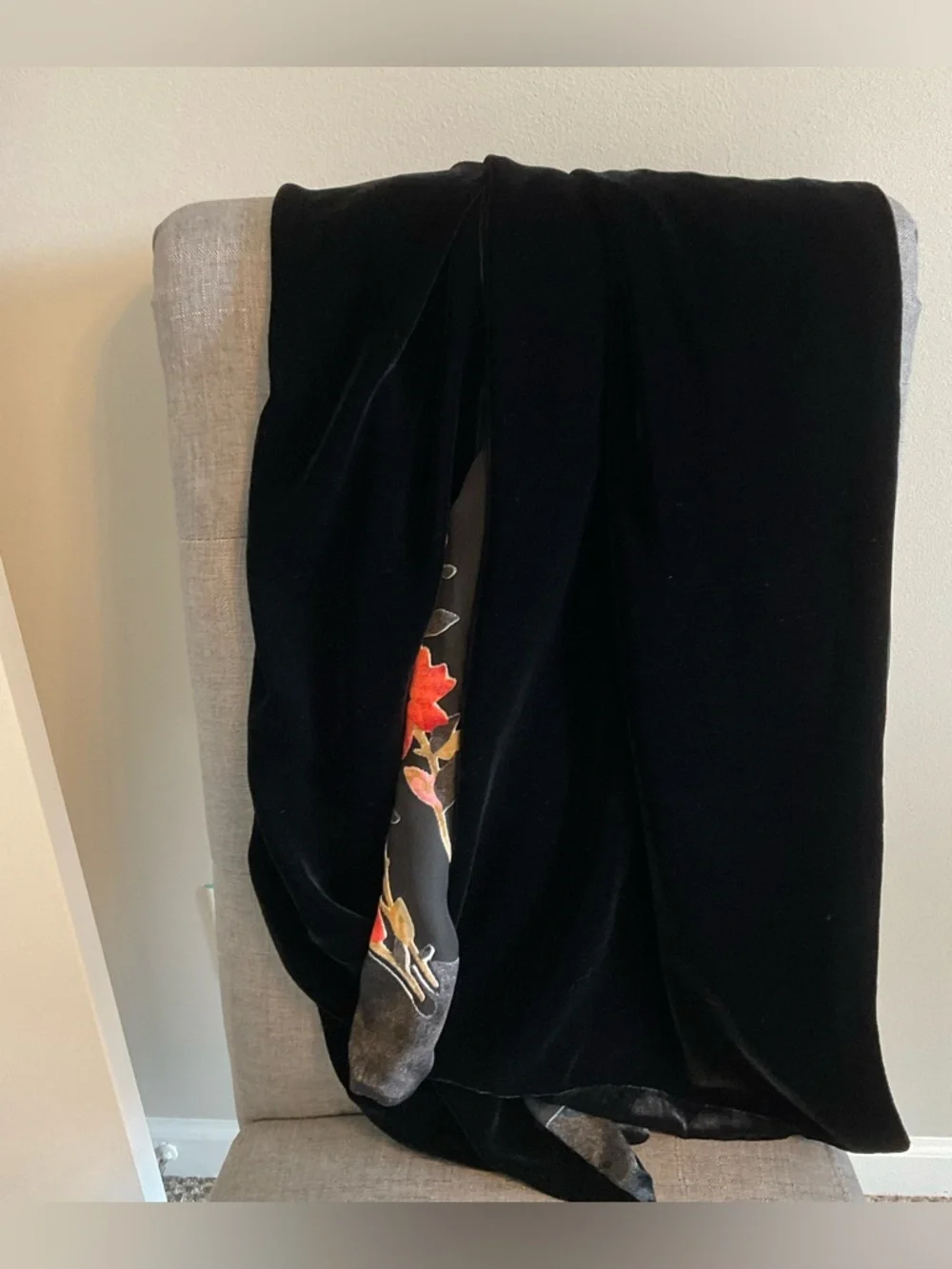 Macy’s Black Velvet-Like Reversible Shawl or Scarf